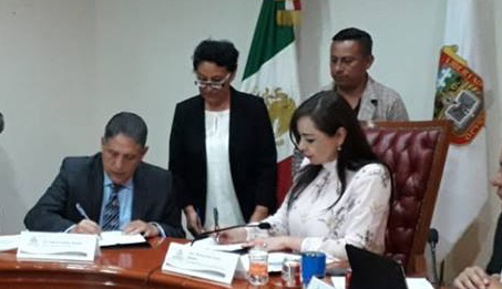 El gobierno de Naucalpan signo importante convenio con IMEVIS