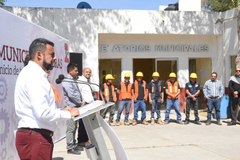 Anuncia el alcalde Darwin Eslava la inversión de más de  2 millones de pesos, para garantizar servicios de calidad y dignos a los coacalquenses