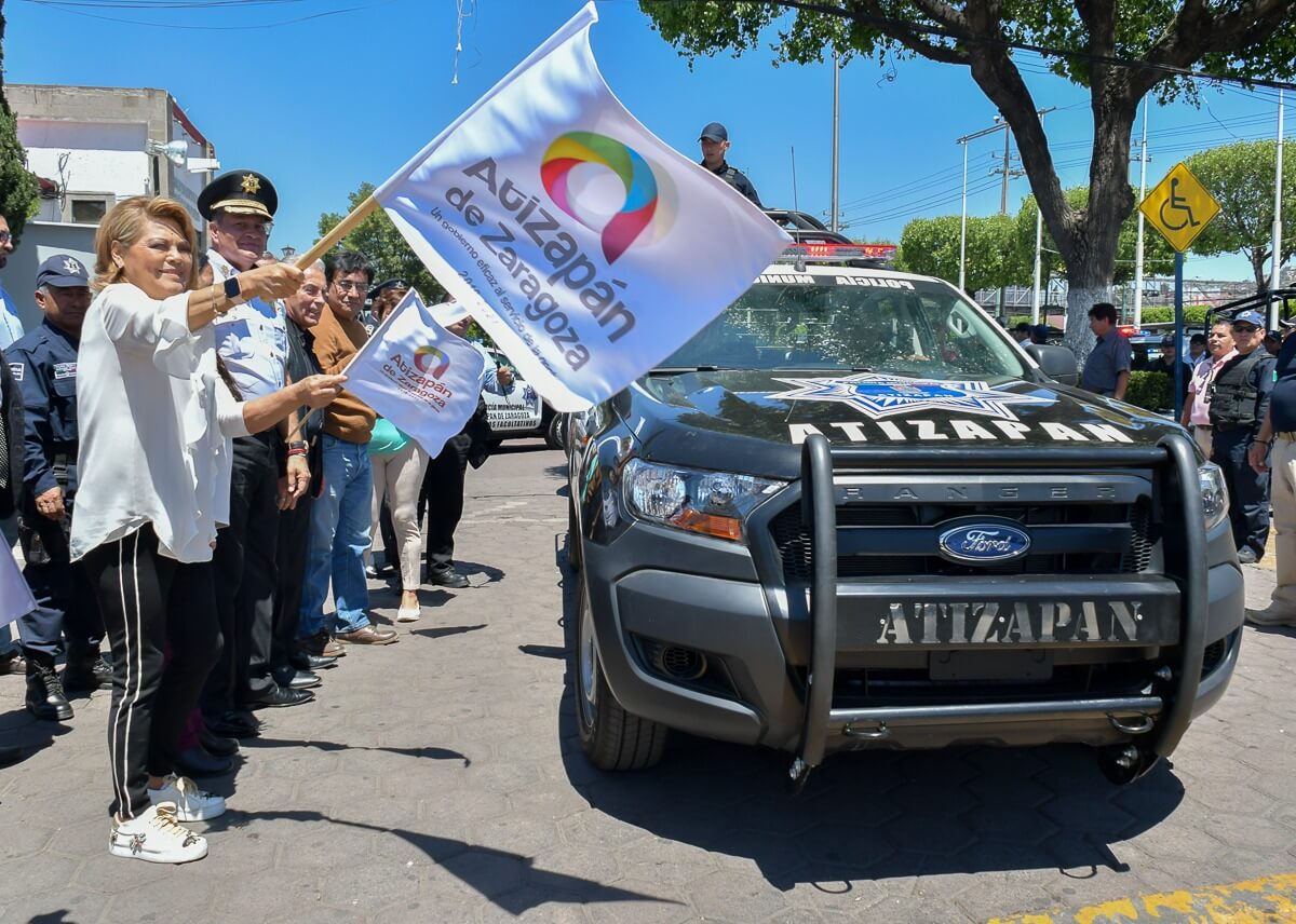 Refuerzan la Seguridad en Atizapán de Zaragoza con la entregad de 50 patrullas