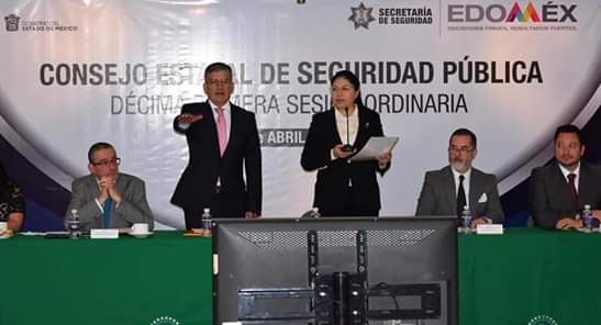 La Secretaria de Seguridad en el Edoméx. tomo protesta a los alcaldes integrantes del consejo de Seguridad