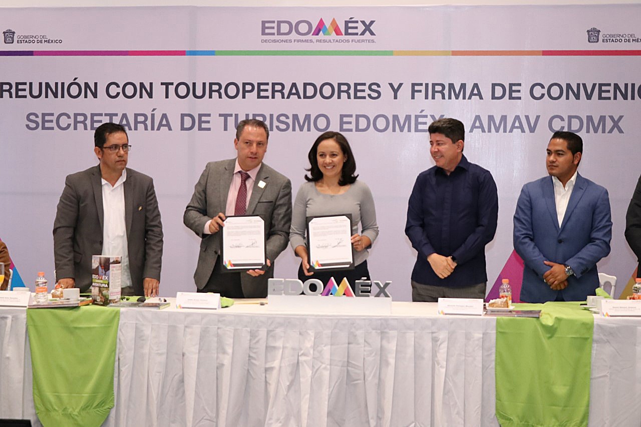 La Secretaria de Turismo del Edoméx signo convenio con AMAV de la CDMX