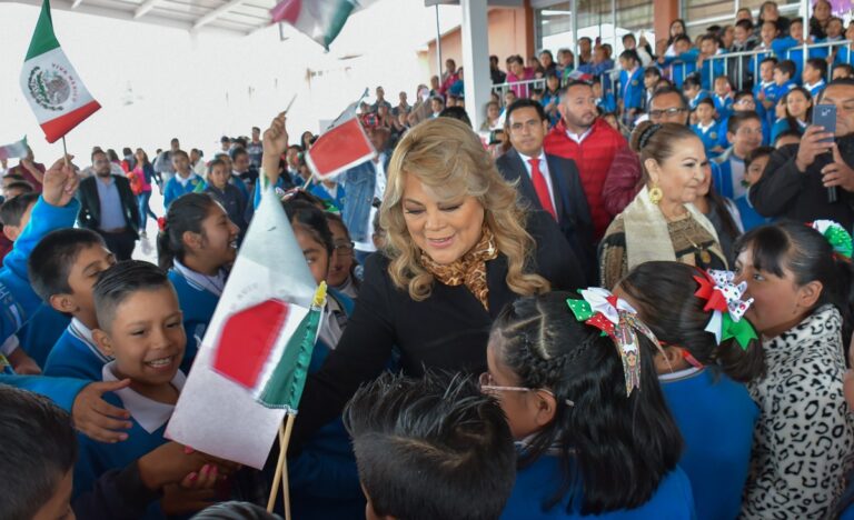 INAUGURACIÓN ARCOTECHO NIÑOS HÉROES (3)