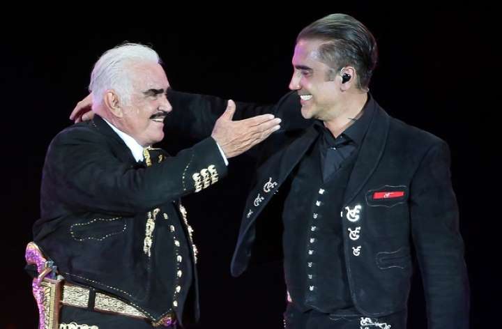 alex y vicente fernández