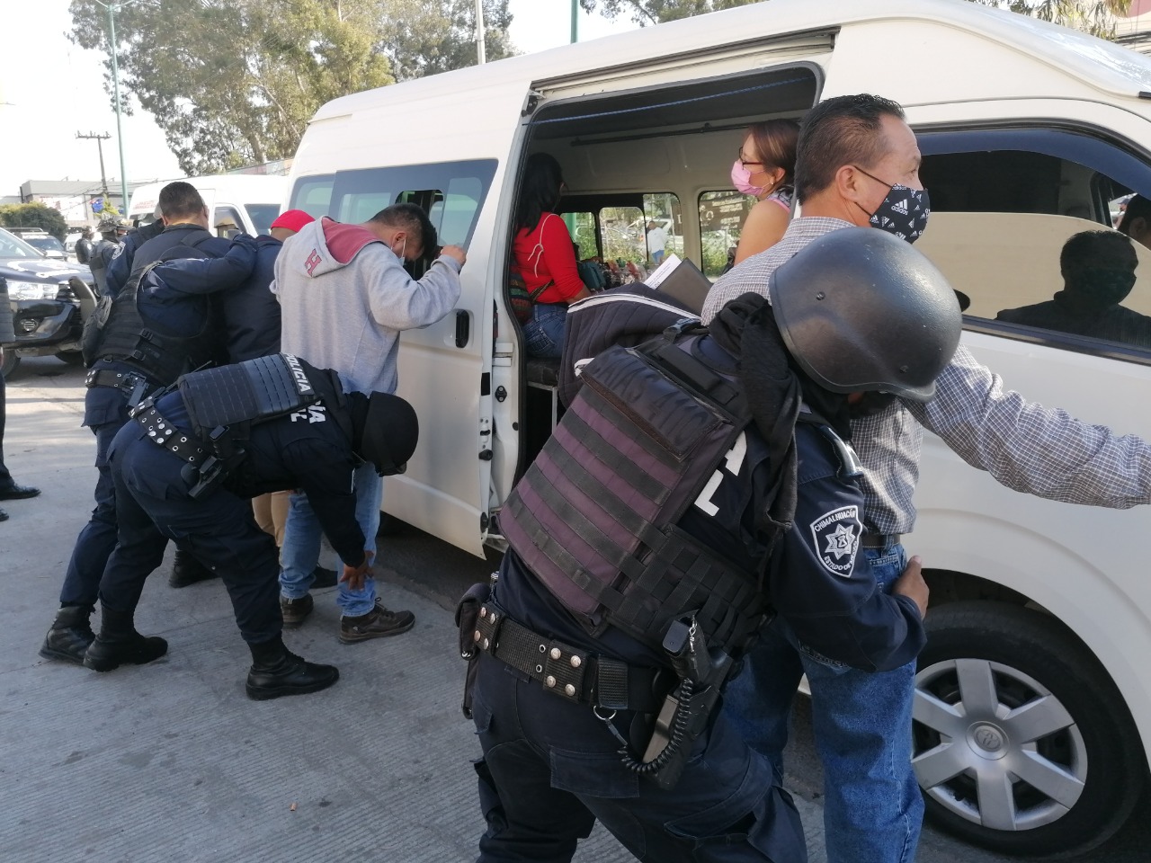 Con operativos a motociclistas y transporte público combaten robos en Chimalhuacán (2)