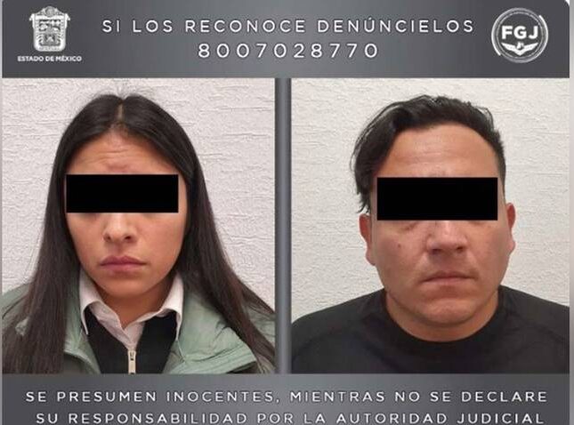 pareja acecina de padres-péndulo