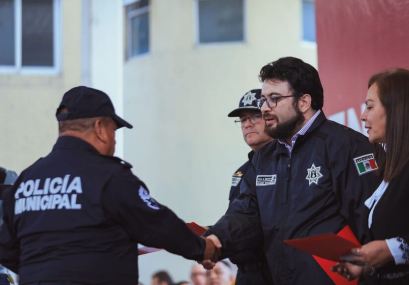 reconocen a policías de Naucalpan