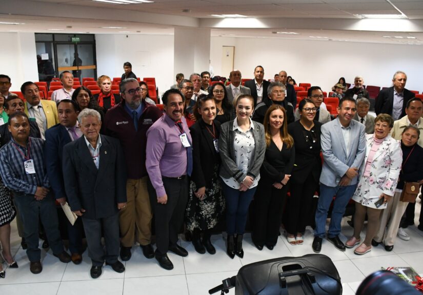 2da foro 100 periodistas en Tlalnepantla