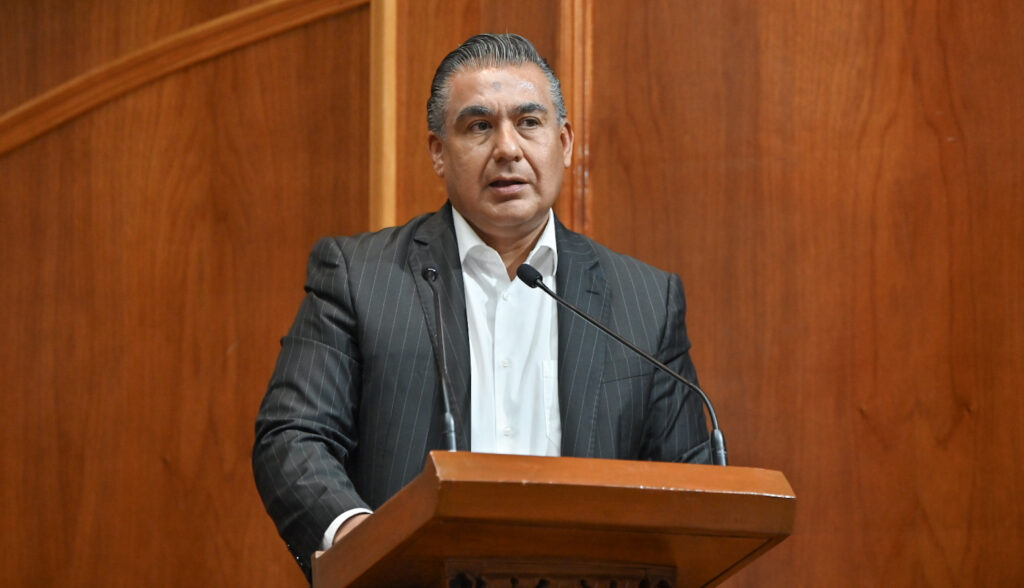 Octavio Martinez
