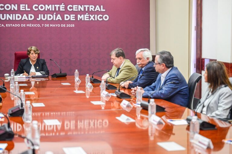 judios y Delfina gómez