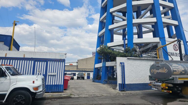 Clausuran pozo en Naucalpan