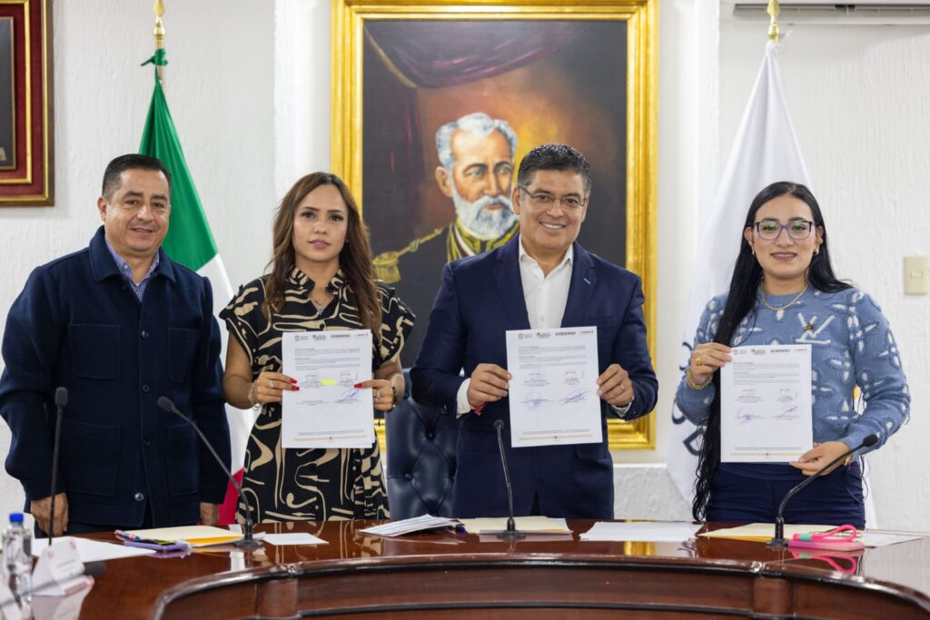 FIRMAN COACALCO Y COESPO CONVENIO PARA ATENCIÓN DEL ADULTO MAYOR