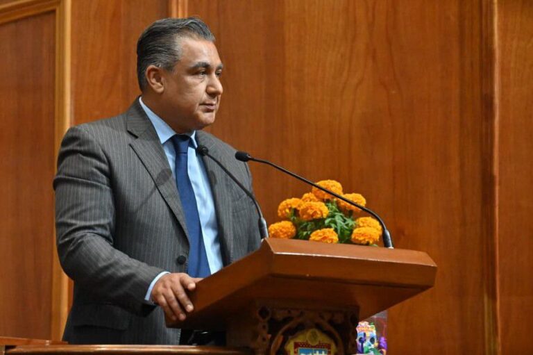 diputado Octavio Martínez
