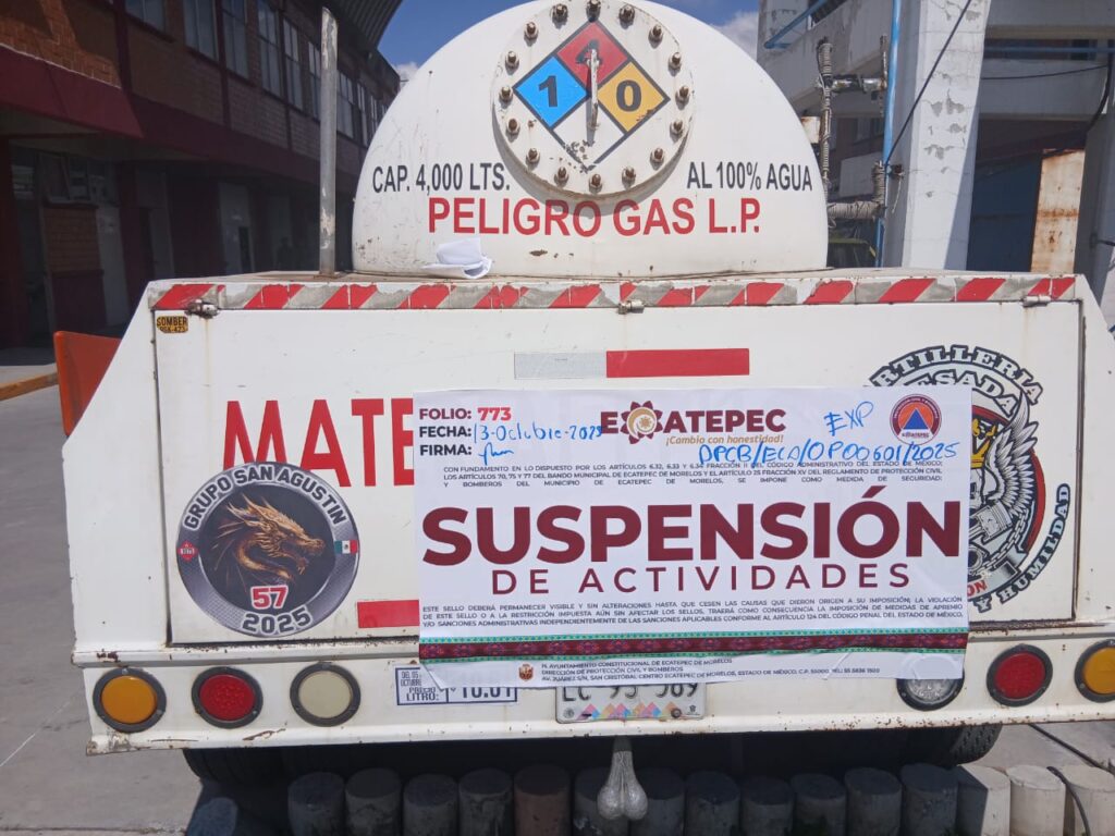pipa de gas en Ecatepec es Asegurada por la policia