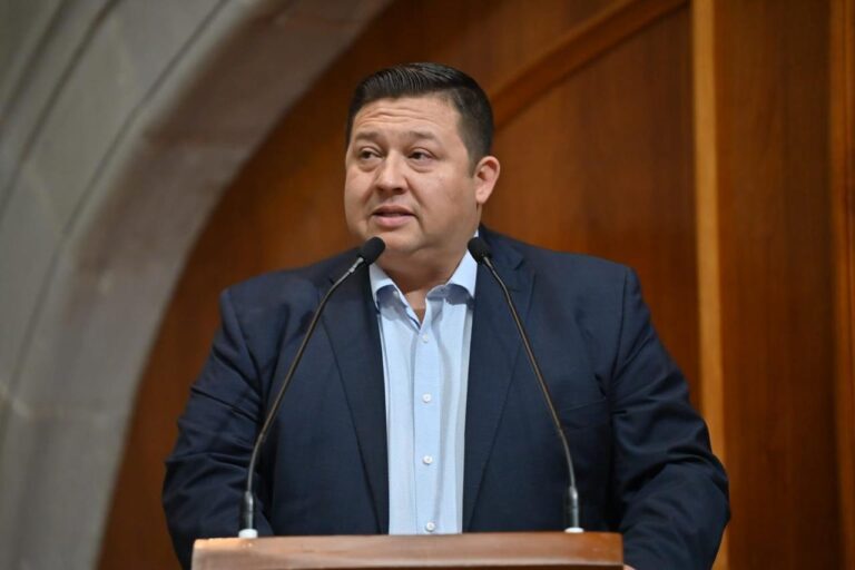 Armando navarrete
