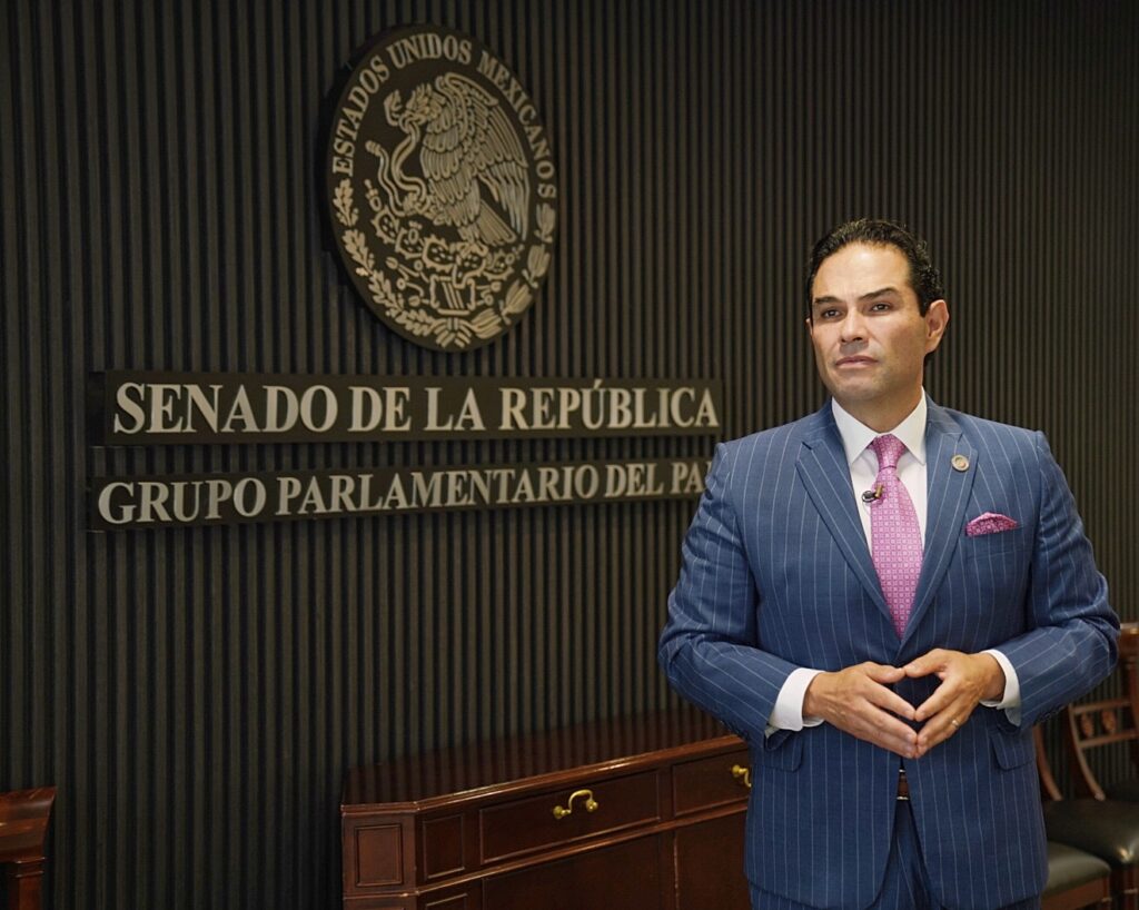 ENRIQUE VARGAS-SENADOR (1)