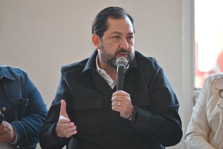 Paco Vázquez