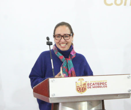 Azucena Cisneros Coss