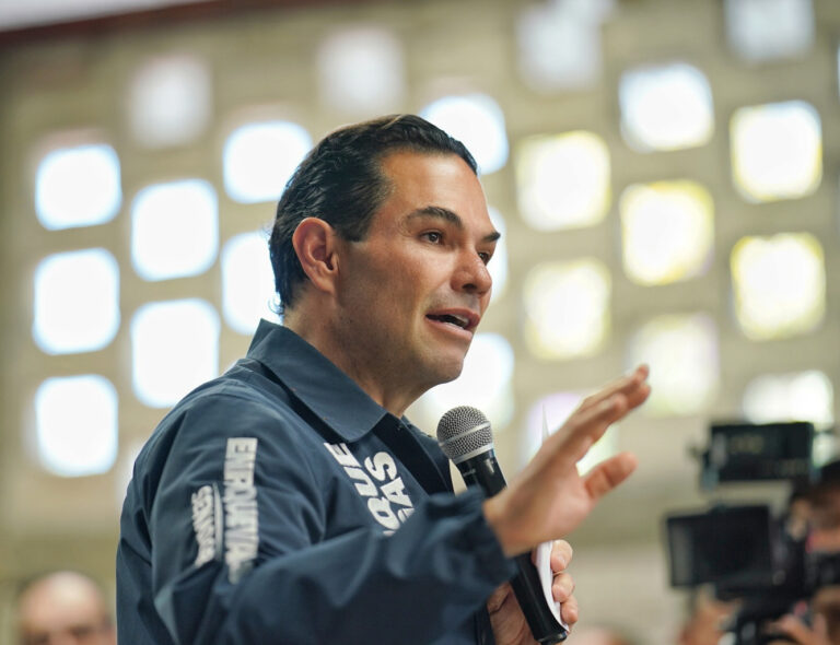 ENRIQUE VARGAS SENADOR (2) (2)