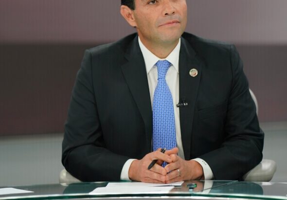 ENRIQUE VARGAS SENADOR (2) (3)