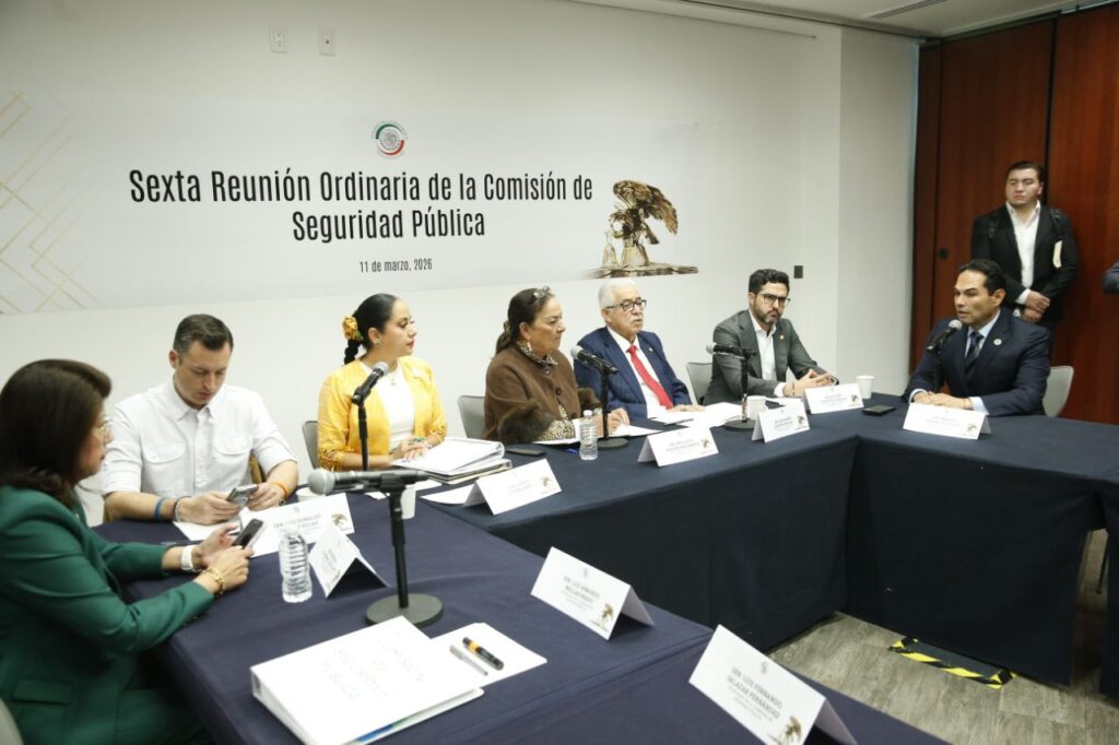 Enrique Vargas-Senador (4)