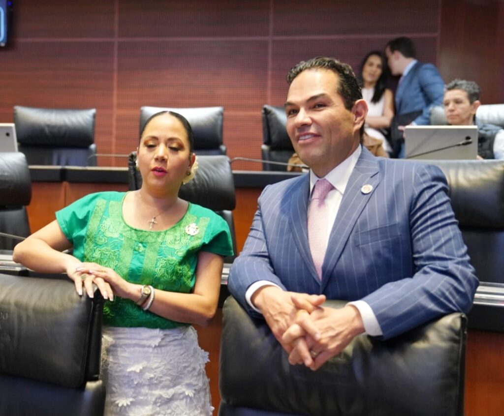 Enrique Vargas-Senador (4)