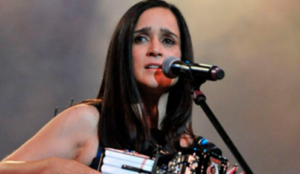 julieta Venegas