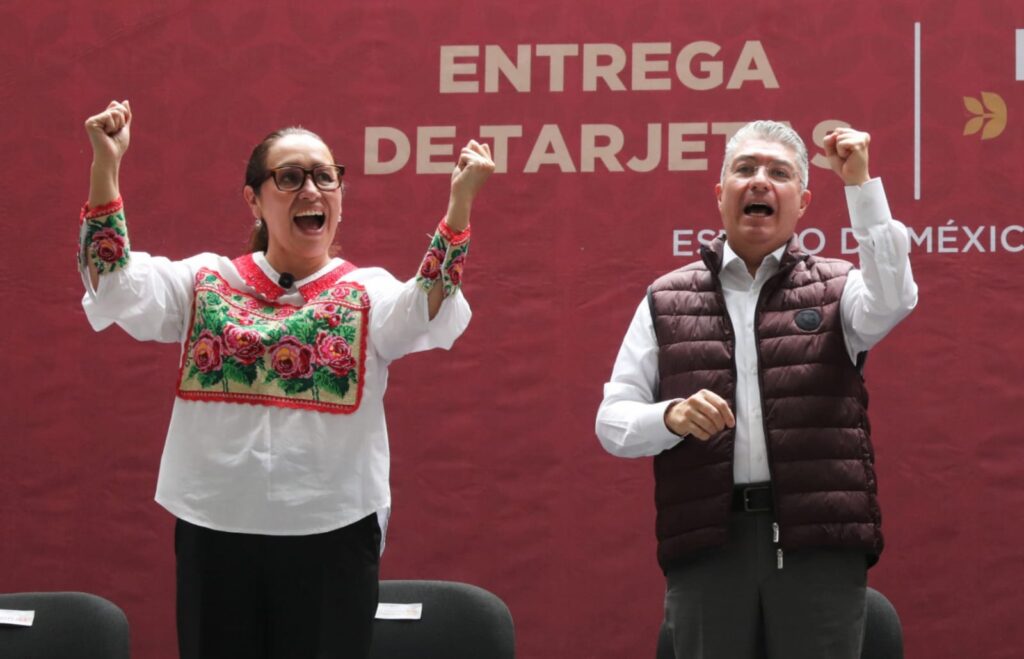 Azucena Cisneros