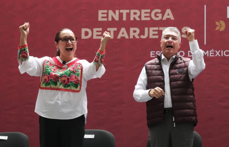 Azucena Cisneros