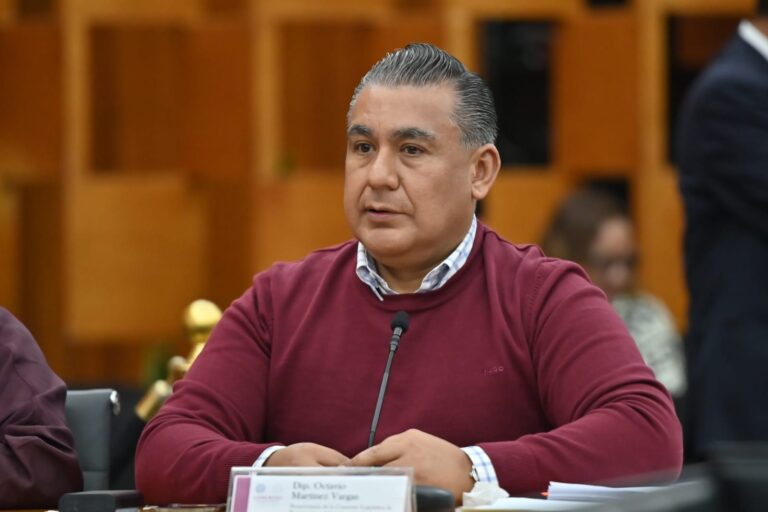Octavio Martínez