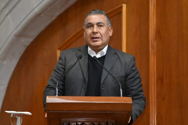 Octavio Martínez