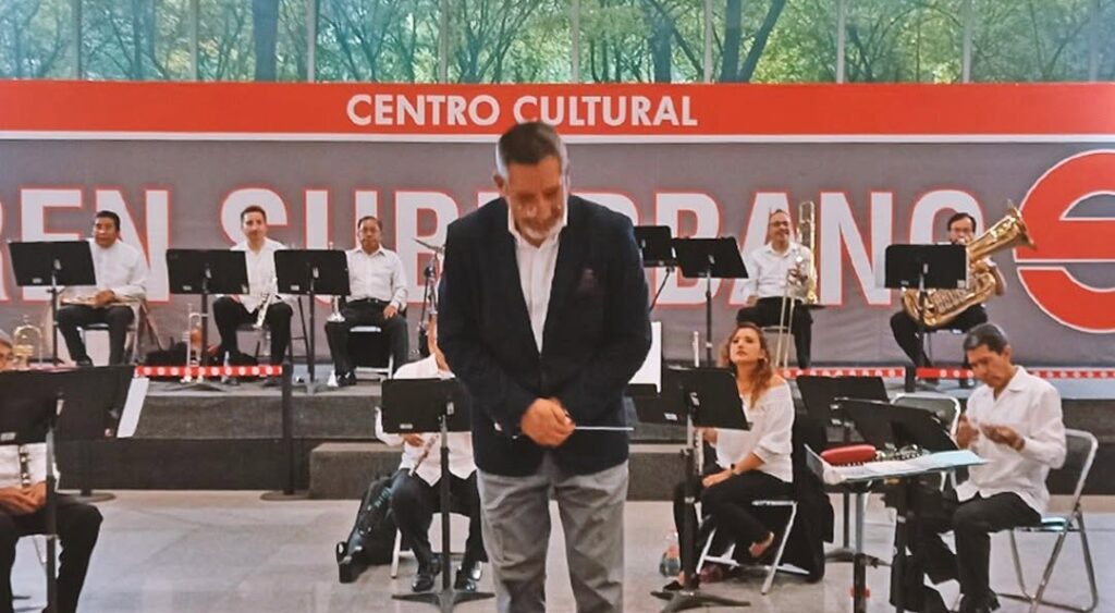 tren suburbano