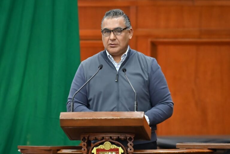 Octavio Martínez