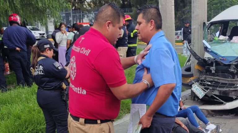 choque de combi en Tlalnepantla