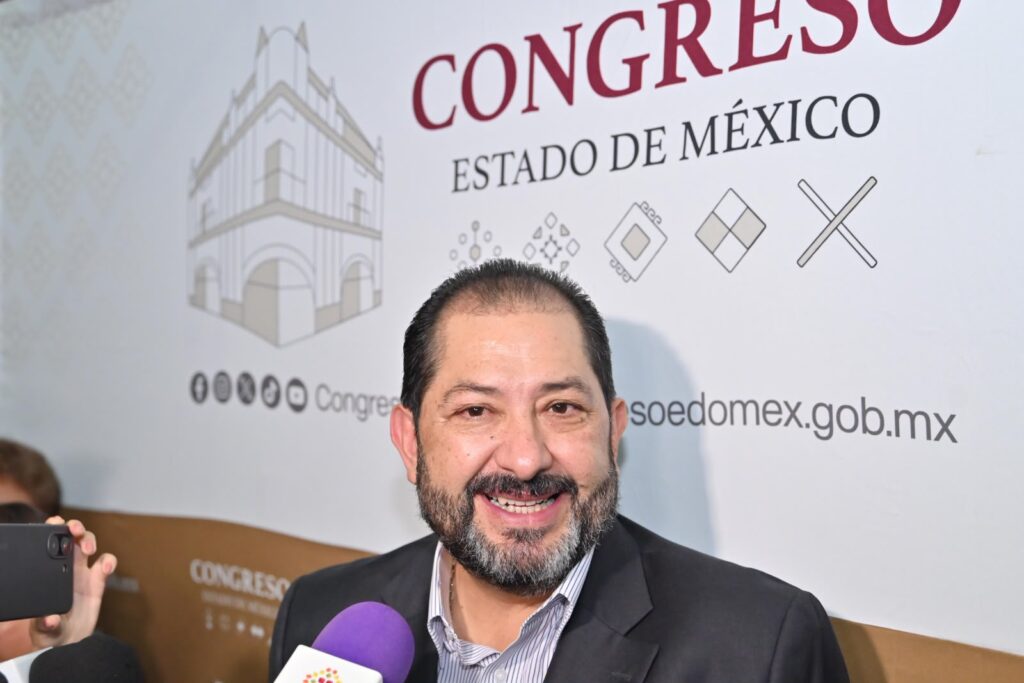Francisco  Vázquez