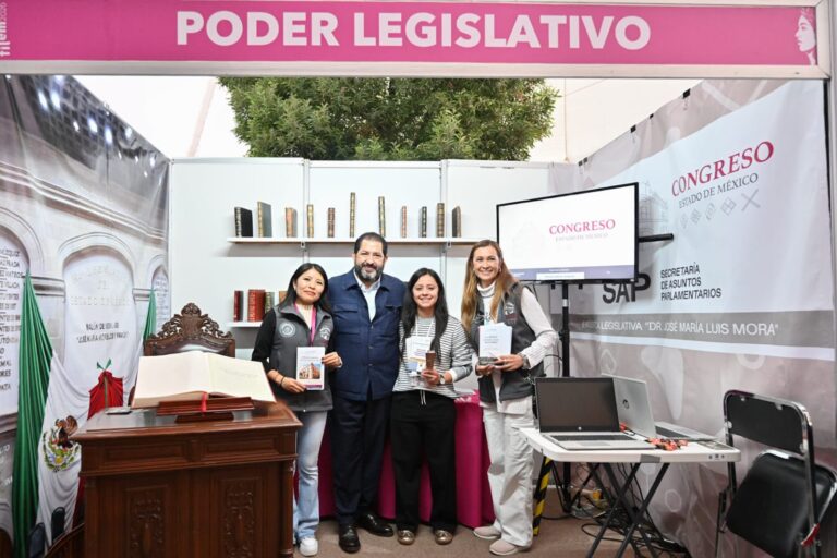 Paco Vázquez