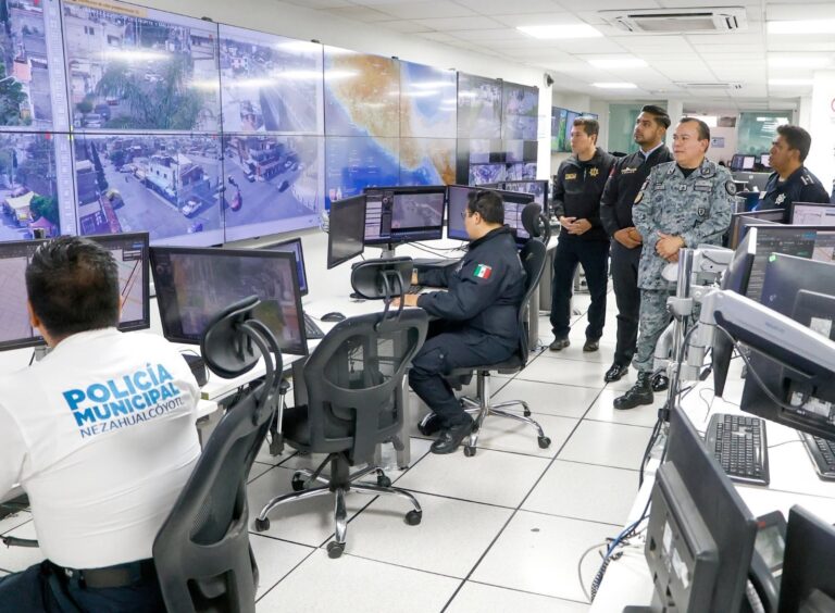 Policias de Nezahualcóyotl
